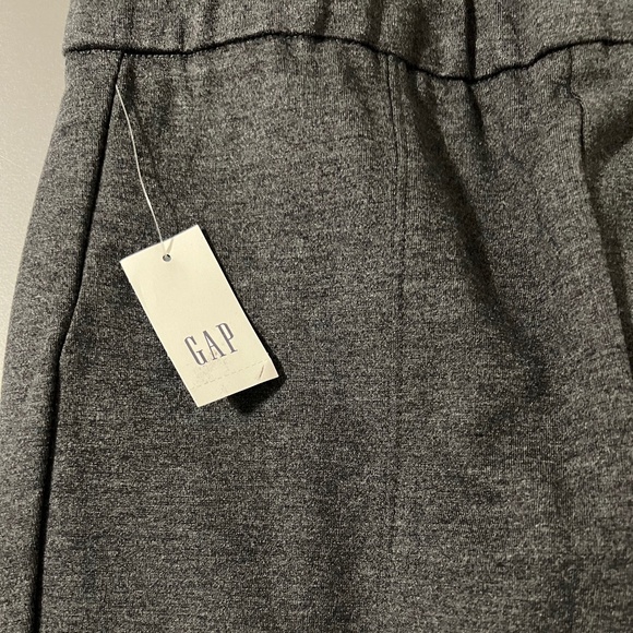 NWT GAP Side-zip High Rise Ponte Minimalist Legging-fit Pants Women's Size S - Picture 10 of 12